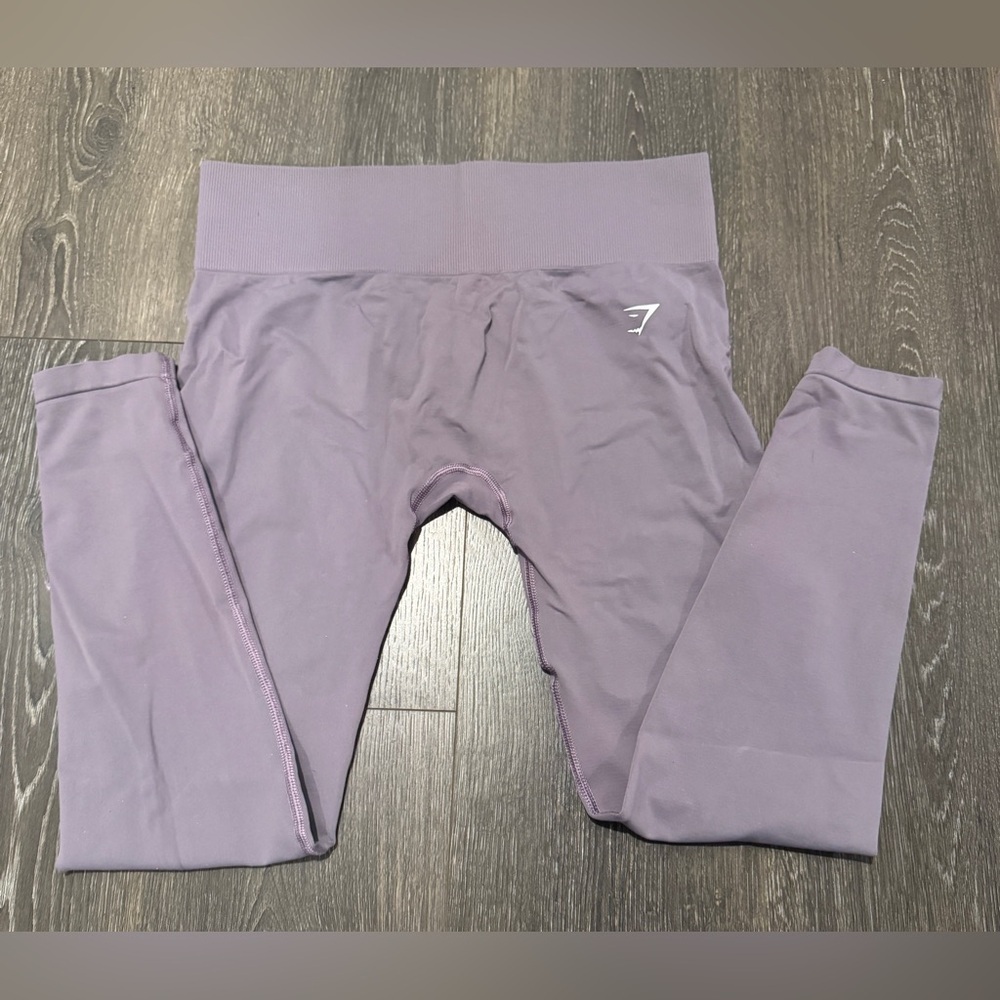 Gymshark Women’s Lavender Leggings-Large